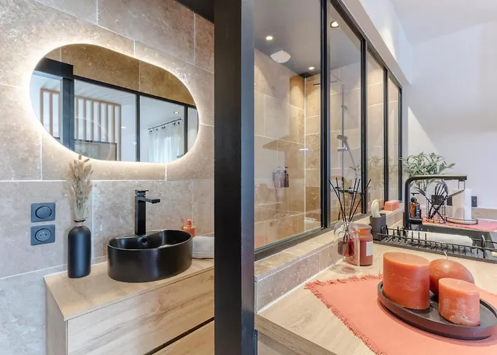 Le Petit Bastion, * Lescar